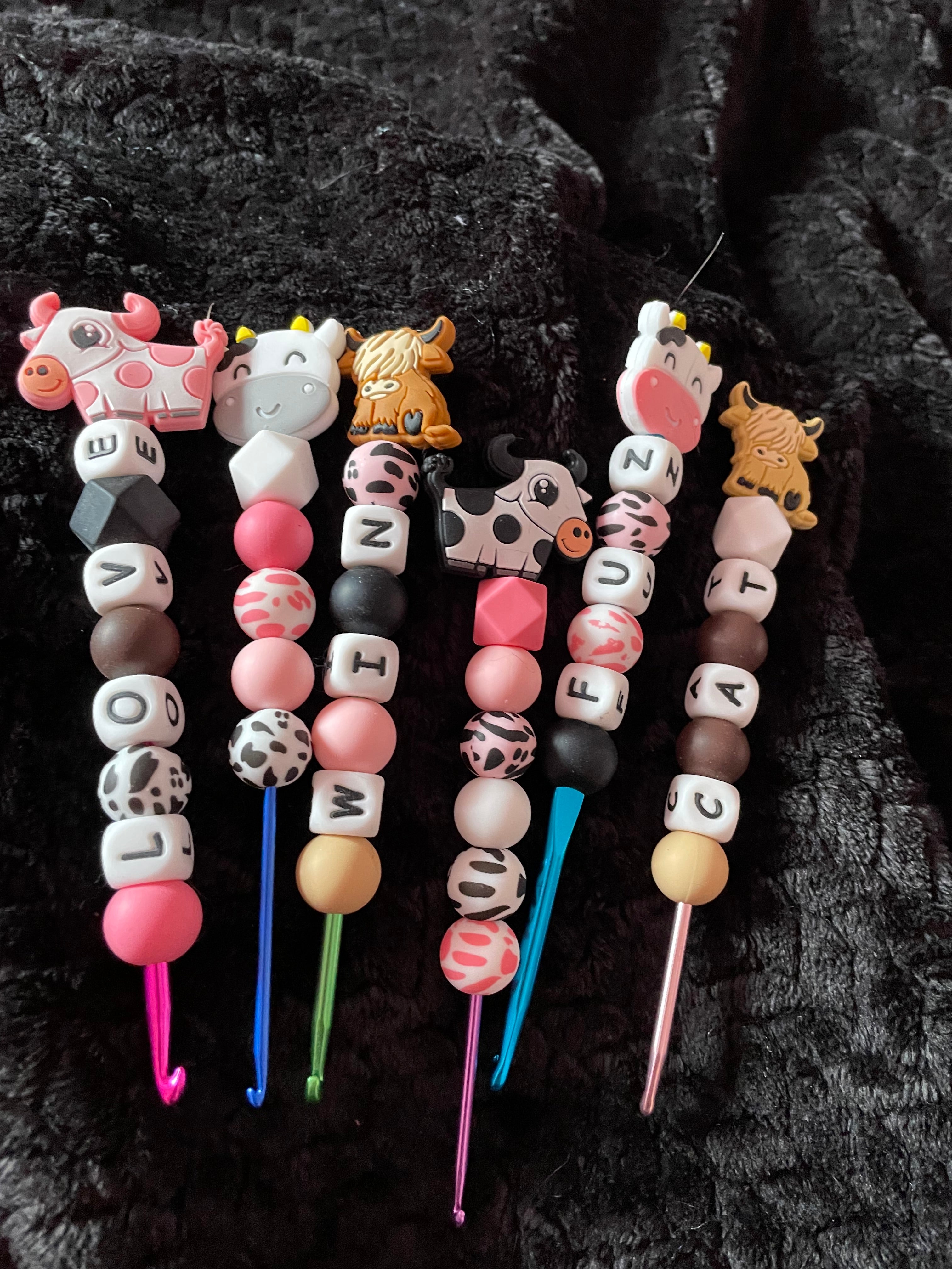 Cow hook set