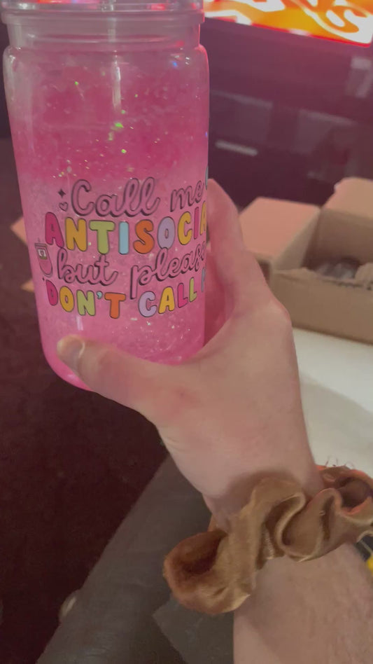 Pink 16 oz plastic snow globe cup
